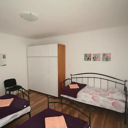 Apartment Old Style Split